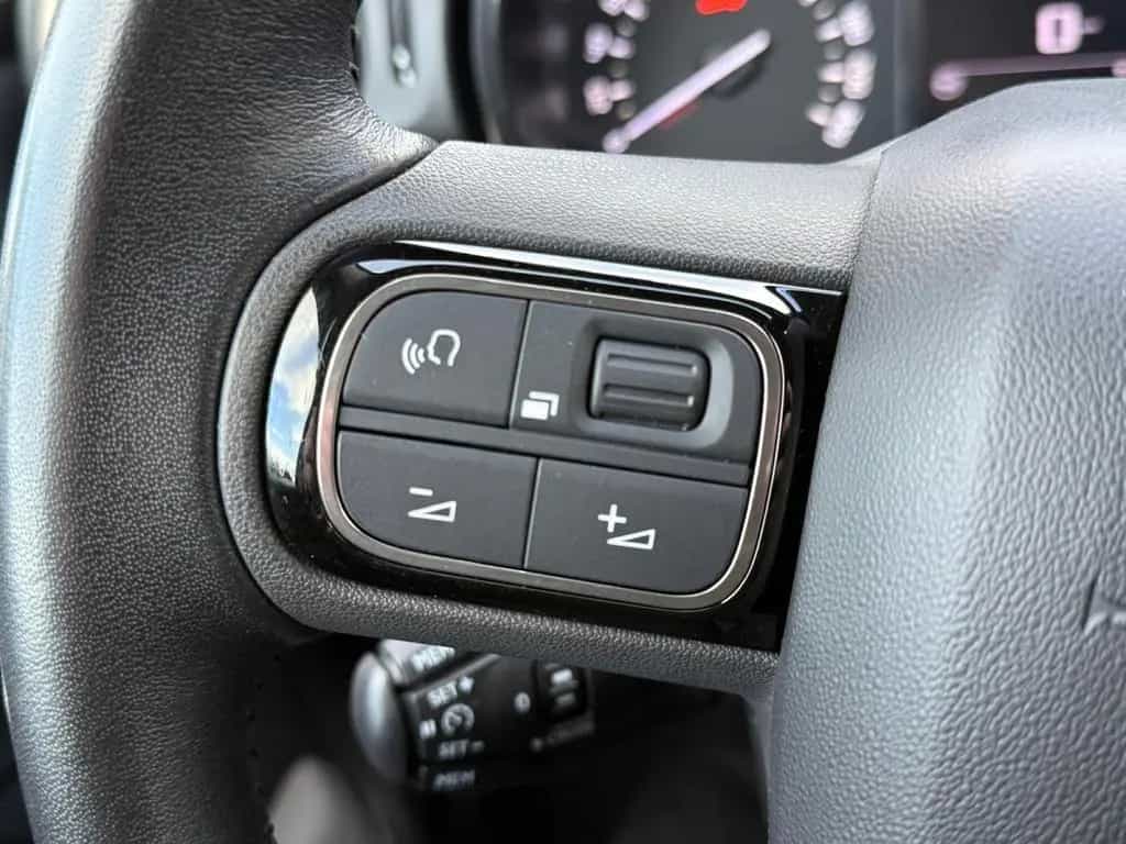 Citroën C3 1.2 PureTech 110 LED Navi PDC Kamera DAB 06/2020-photo-15
