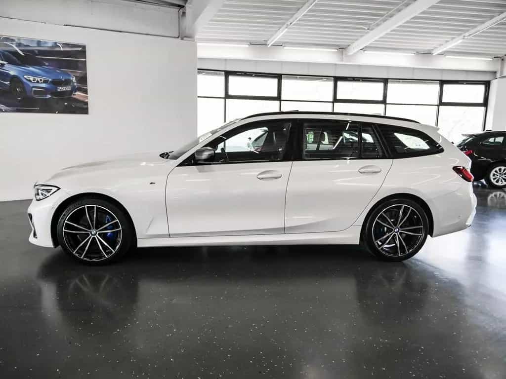 BMW M340 xDrive M-Sport Aut Nav HuD Laser Pano RFK 02/2022-photo-3