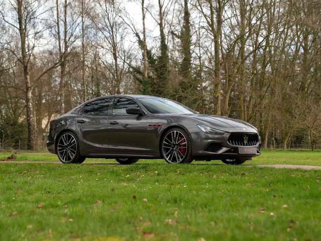Maserati Ghibli Trofeo 3.8 V8 580pk | Atelier int. | 1e e 09/2024-photo-2