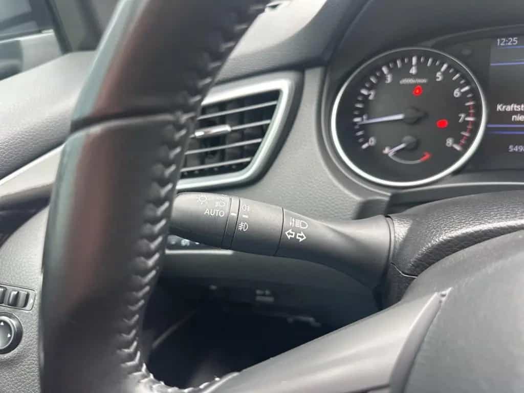 Nissan Qashqai 1.3 N-Connecta aAHK Panoramadach 03/2020-photo-21