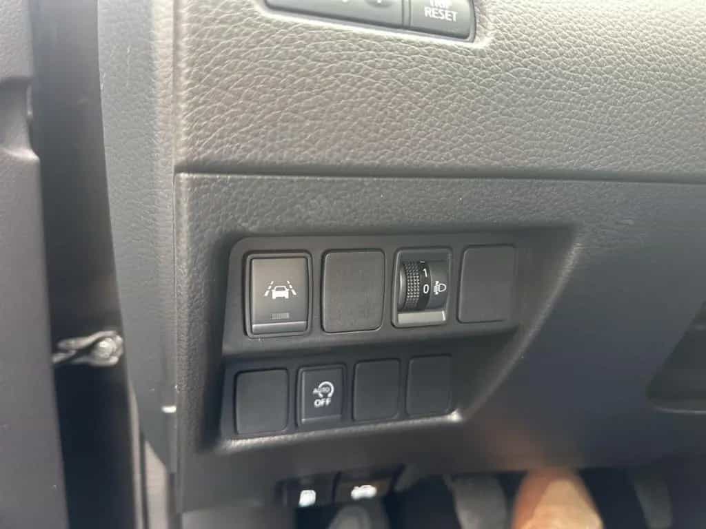Nissan Qashqai 1.3 N-Connecta aAHK Panoramadach 03/2020-photo-22