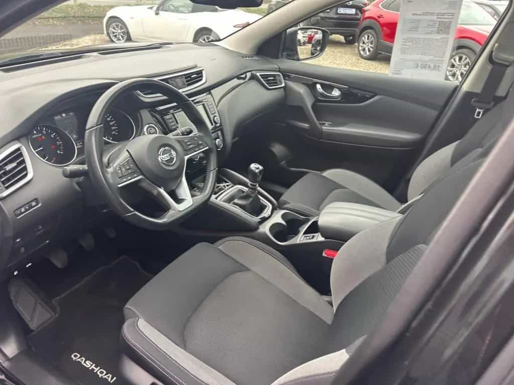 Nissan Qashqai 1.3 N-Connecta aAHK Panoramadach 03/2020-photo-9
