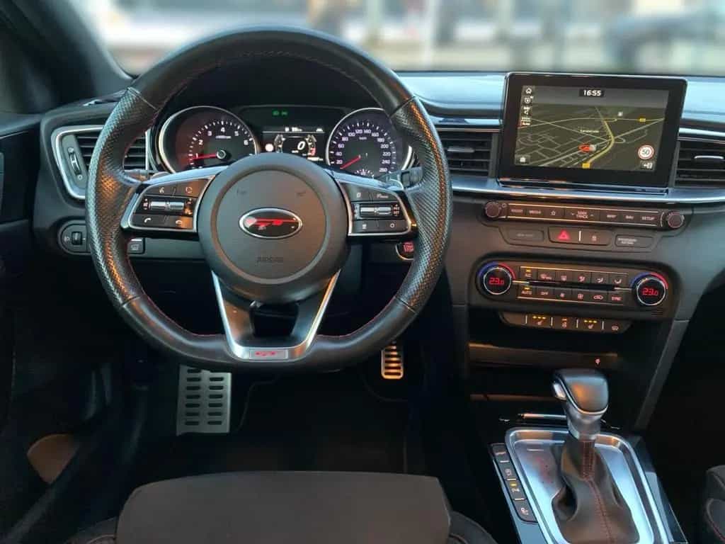 Kia ProCeed 1.6 T-GDI 7-DCT GT AHK Sportauspuff 08/2019-photo-18