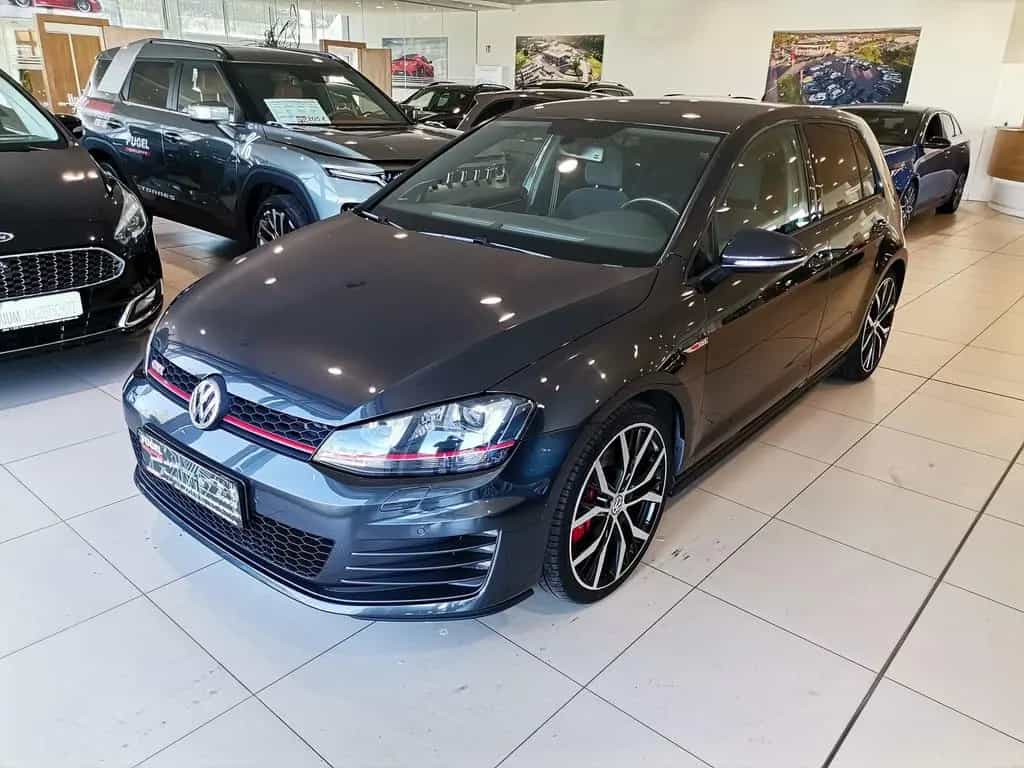 Volkswagen Golf 2.0 FSI GTI Performance BMT Winter|Xenon|Na 06/2015-photo-1