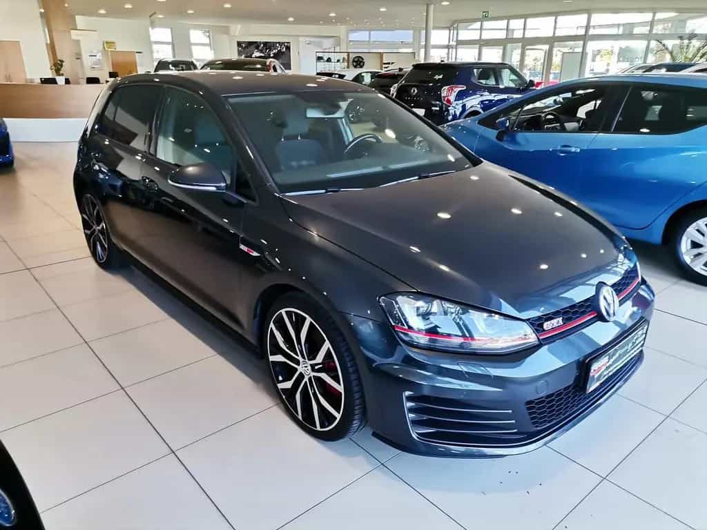Volkswagen Golf 2.0 FSI GTI Performance BMT Winter|Xenon|Na 06/2015-photo-3