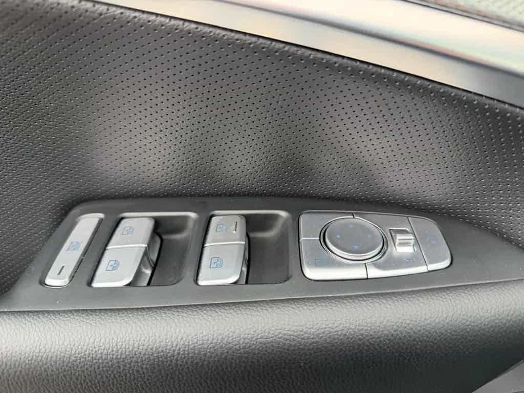 Genesis G70 Shooting Brake 2,2D AT Premium Tech-Komfortp 11/2024-photo-16