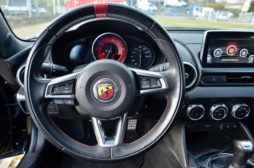 Abarth 124 124 SPIDER 1.4 t M.AIR 170cv 70° ANNIVERS 07/2019-photo-10