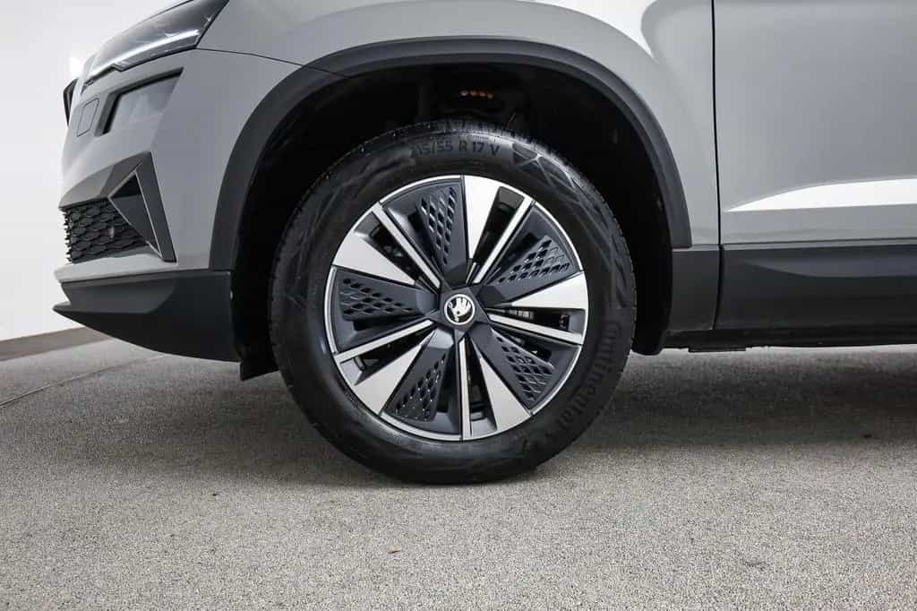 Skoda Karoq 1.5 TSI TOUR*LED*KESSY*AHK*KAMERA*PDC*NAVI 08/2022-photo-7