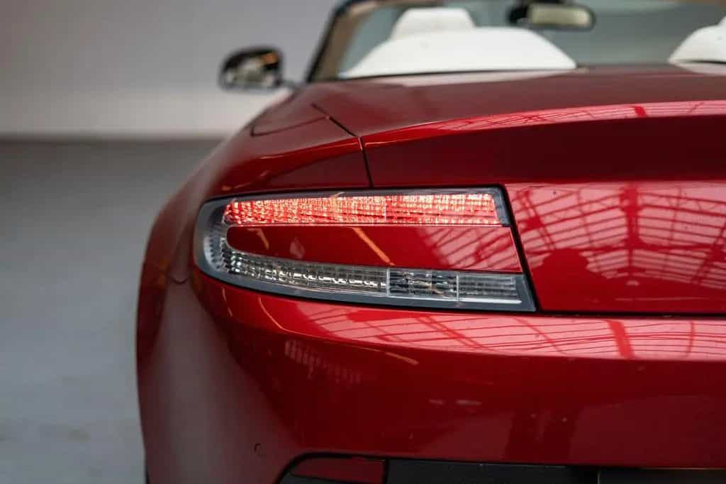 Aston Martin V8 Vantage S Roadster *SP10 Chassis/Volcano Red* 04/2013-photo-17