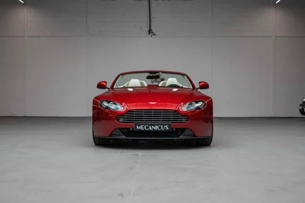 Aston Martin V8 Vantage S Roadster *SP10 Chassis/Volcano Red* 04/2013-photo-2