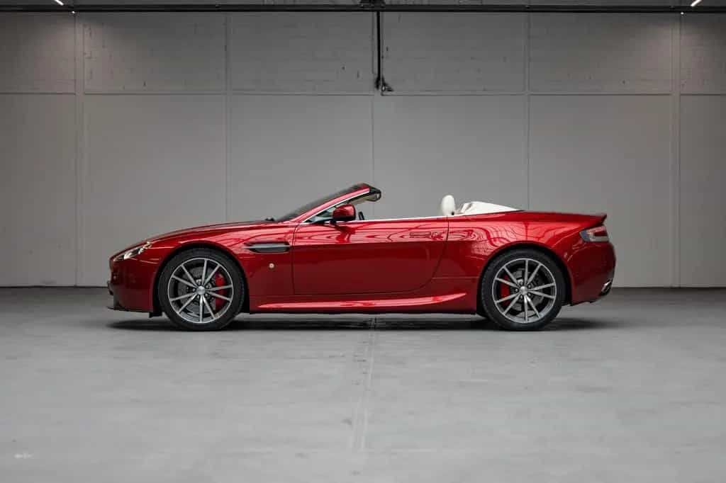 Aston Martin V8 Vantage S Roadster *SP10 Chassis/Volcano Red* 04/2013-photo-5