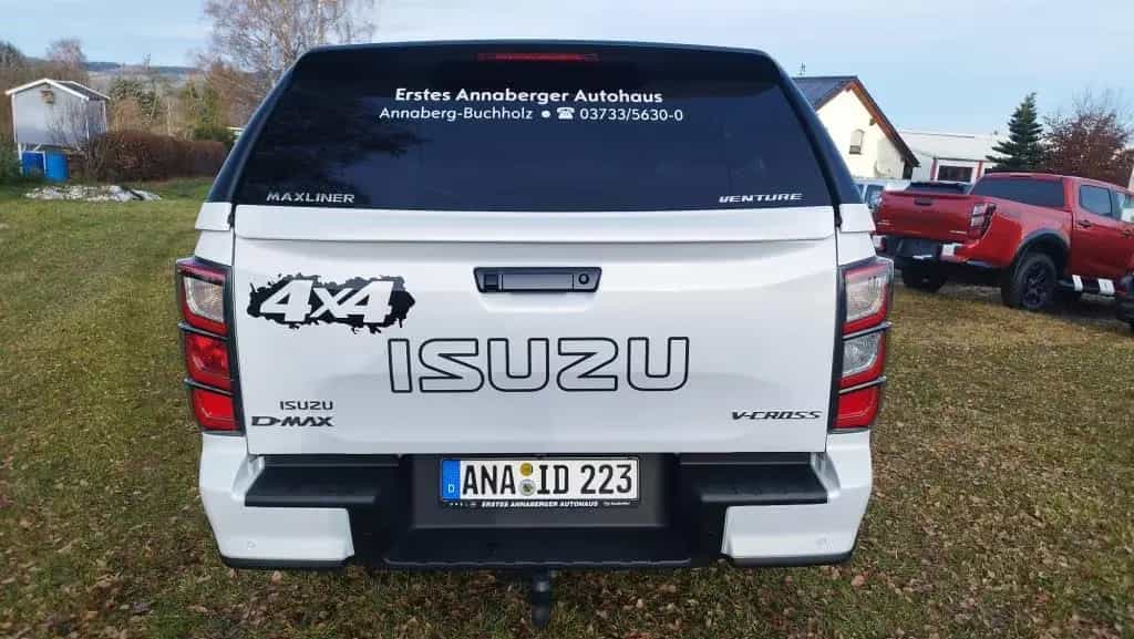 Isuzu D-Max Double Cab 4x4, V-Cross, AHZV, Hard-Top 03/2025-photo-5