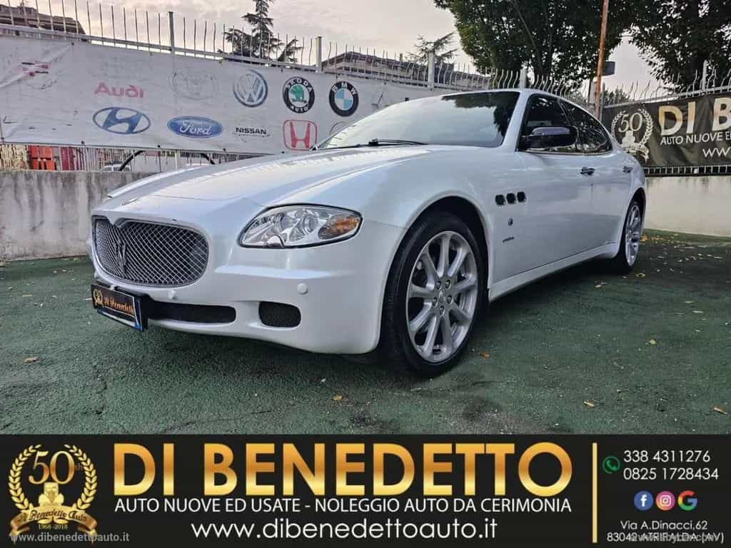 Maserati Quattroporte MASERATI Quattroporte 4.2 V8 Aut. Exec. GT 12/2005-photo-0