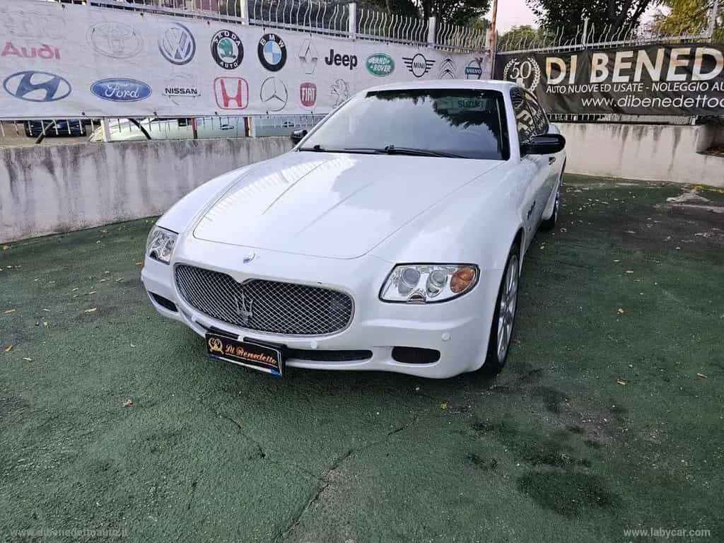 Maserati Quattroporte MASERATI Quattroporte 4.2 V8 Aut. Exec. GT 12/2005-photo-5