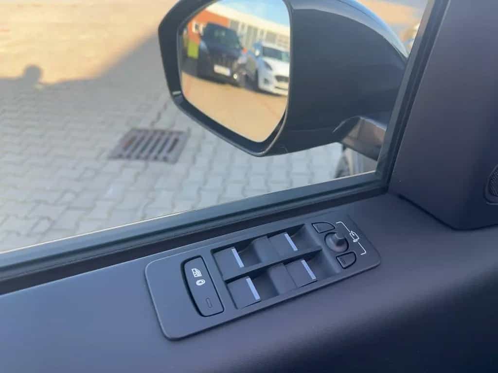 Land Rover Discovery SPORT R-Dynamic ACC*NAVI*LEDER*HUD*LED 10/2023-photo-13