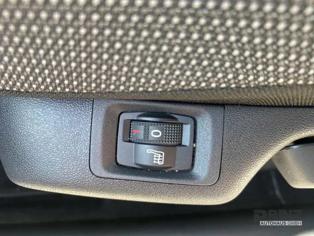 Citroën C3 Aircross Shine 130 PS Automatik*Sitzhzg.*Navi 10/2023-photo-15