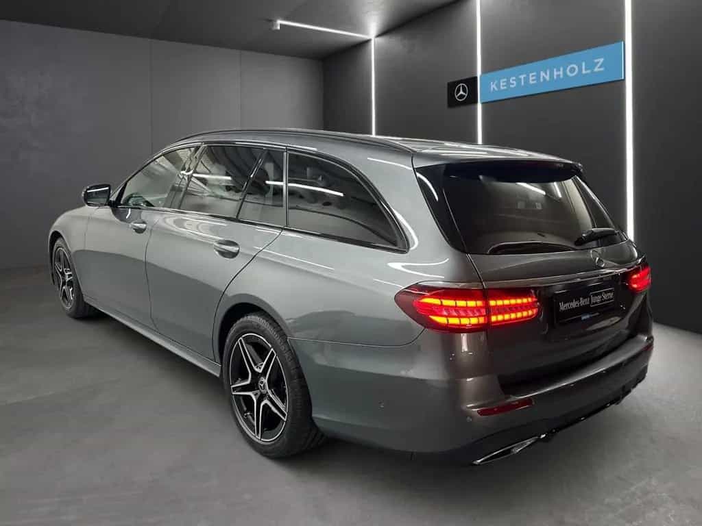 Mercedes-Benz E-Class d T 4M AMG WideScreen Stdhzg Multibeam HUD 10/2021-photo-4