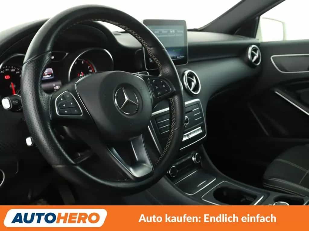 Mercedes-Benz A-Class 160 Urban Aut.*LED*TEMPO*CAM*PDC*SHZ*KLIMA* 03/2016-photo-10