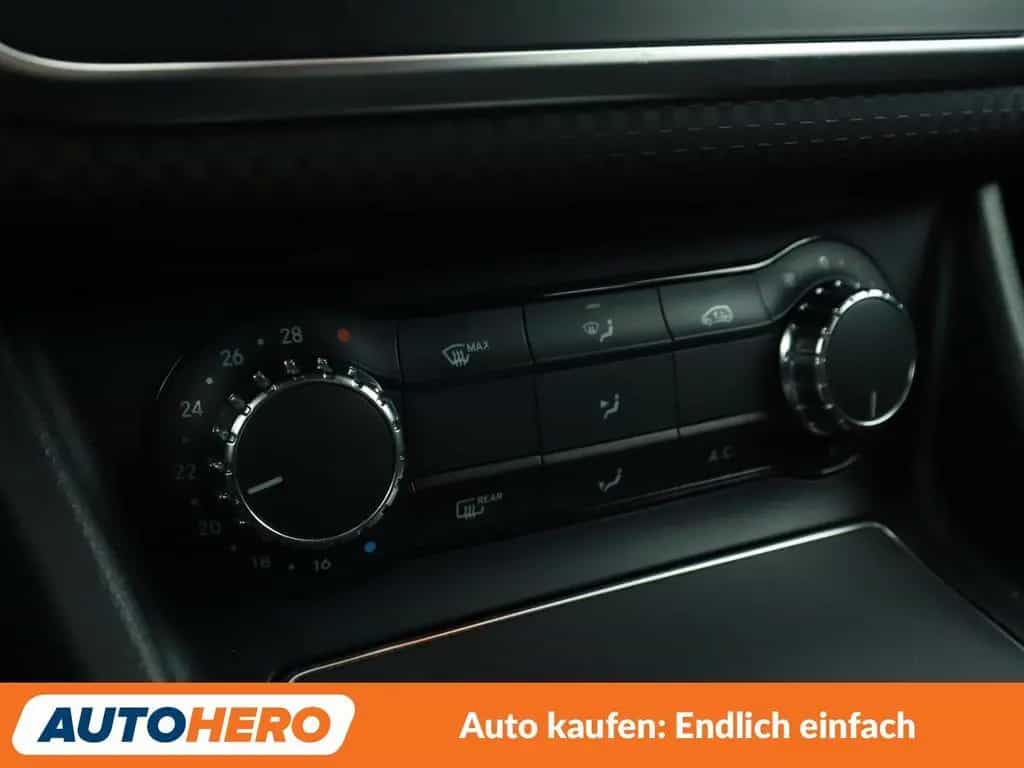 Mercedes-Benz A-Class 160 Urban Aut.*LED*TEMPO*CAM*PDC*SHZ*KLIMA* 03/2016-photo-23