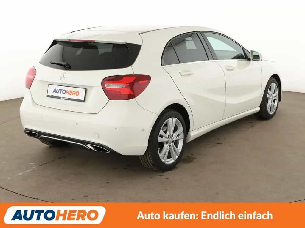 Mercedes-Benz A-Class 160 Urban Aut.*LED*TEMPO*CAM*PDC*SHZ*KLIMA* 03/2016-photo-5