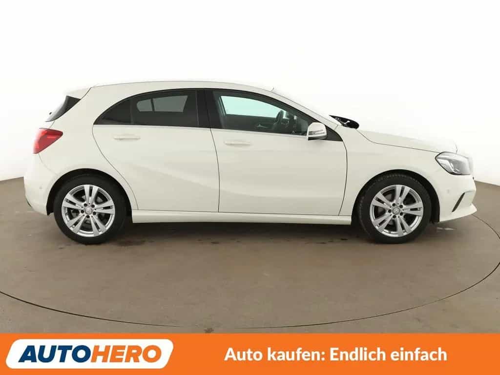 Mercedes-Benz A-Class 160 Urban Aut.*LED*TEMPO*CAM*PDC*SHZ*KLIMA* 03/2016-photo-6
