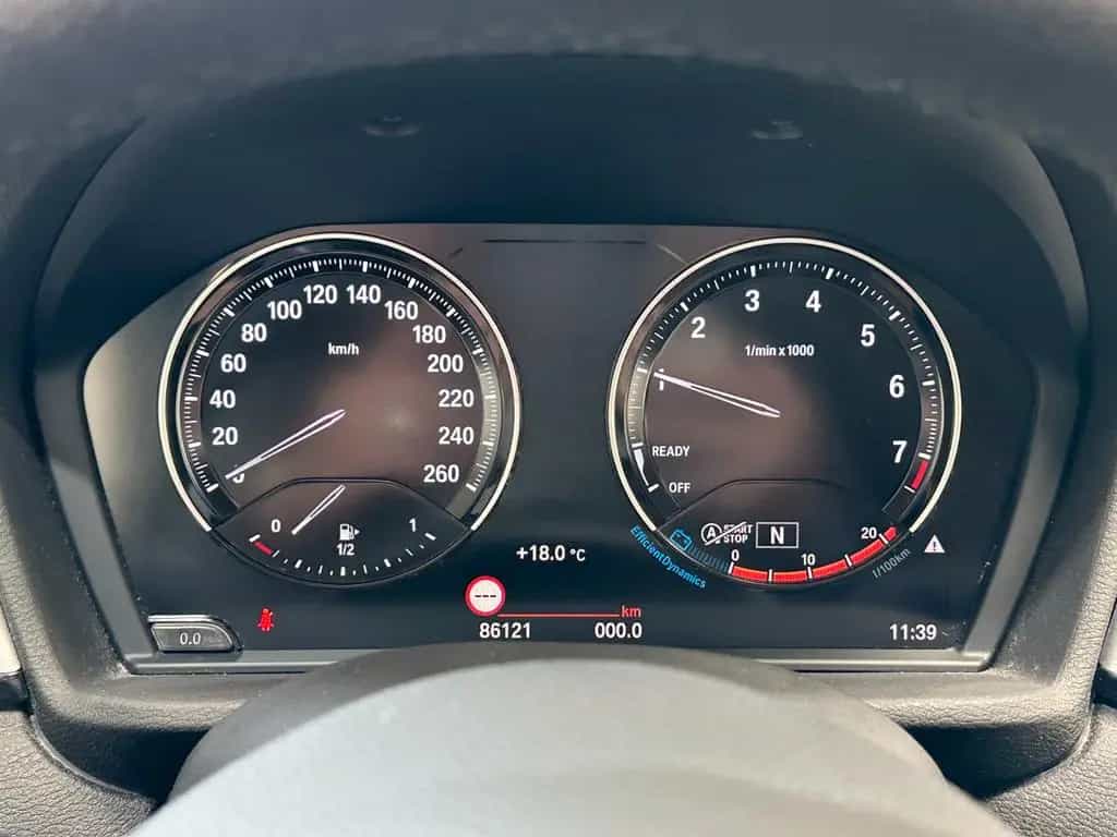 BMW X1 sDrive18i Advantage Navi*PDC*Klimaaut.*1.Hand 12/2019-photo-10