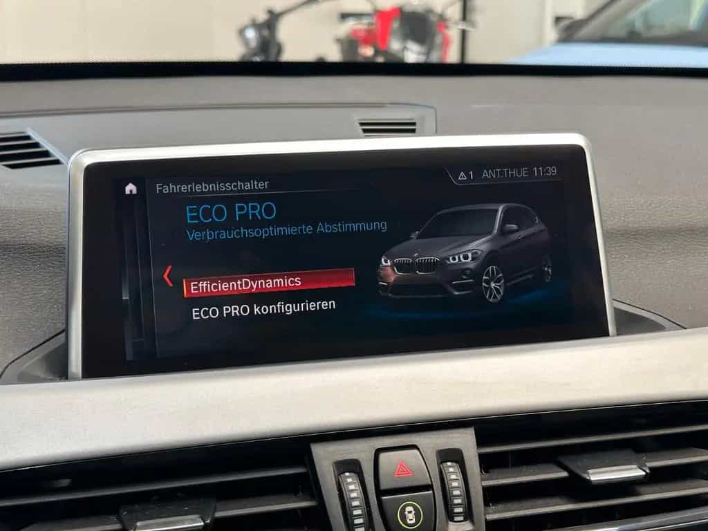 BMW X1 sDrive18i Advantage Navi*PDC*Klimaaut.*1.Hand 12/2019-photo-12