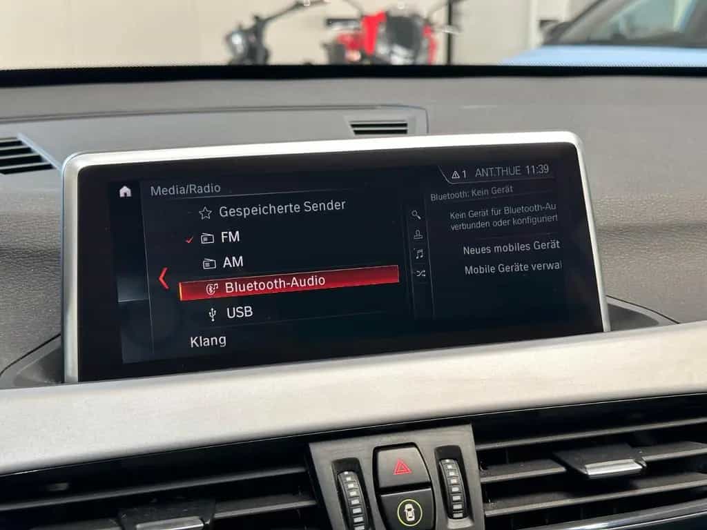 BMW X1 sDrive18i Advantage Navi*PDC*Klimaaut.*1.Hand 12/2019-photo-13