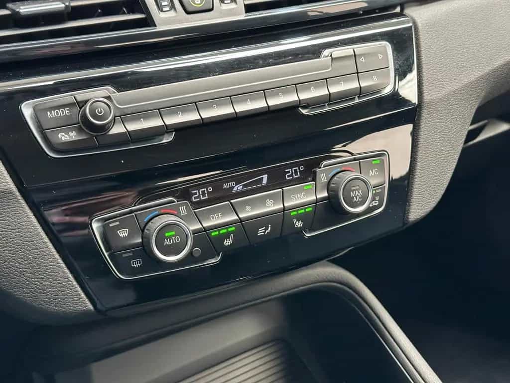 BMW X1 sDrive18i Advantage Navi*PDC*Klimaaut.*1.Hand 12/2019-photo-16