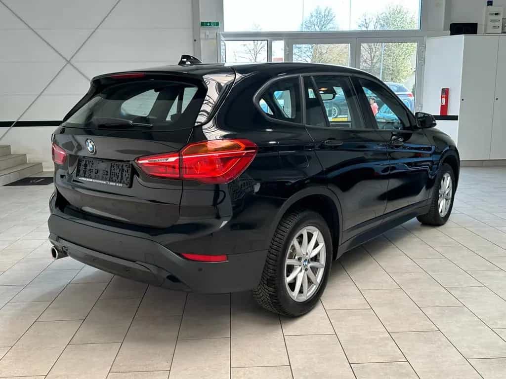 BMW X1 sDrive18i Advantage Navi*PDC*Klimaaut.*1.Hand 12/2019-photo-26