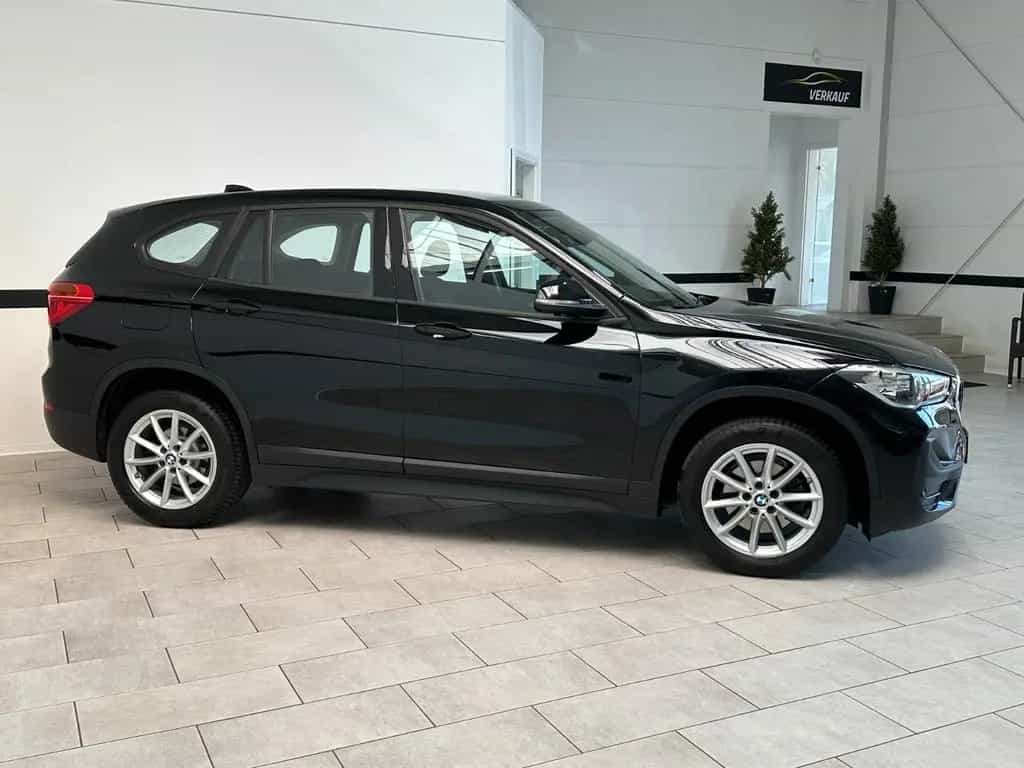 BMW X1 sDrive18i Advantage Navi*PDC*Klimaaut.*1.Hand 12/2019-photo-3
