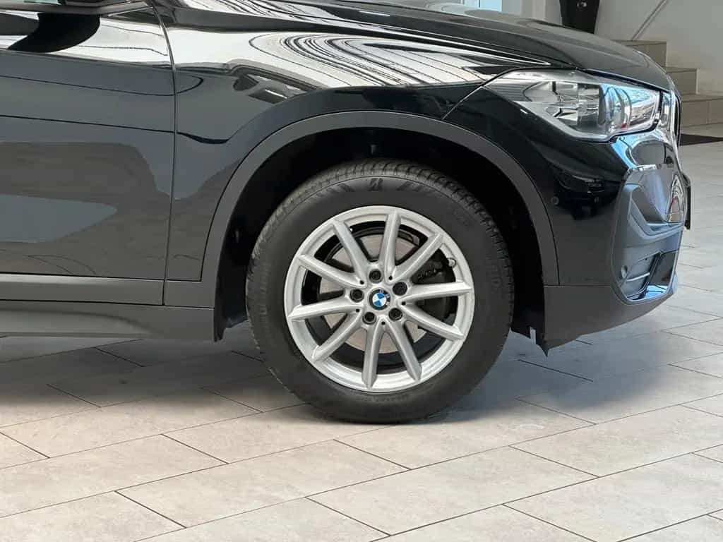 BMW X1 sDrive18i Advantage Navi*PDC*Klimaaut.*1.Hand 12/2019-photo-4