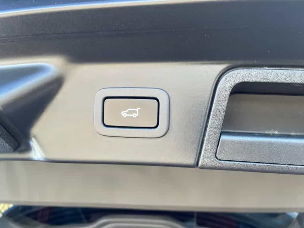 Land Rover Range Rover Rover Velar R-Dynamic S/Leder/Kamera/LED 06/2019-photo-40