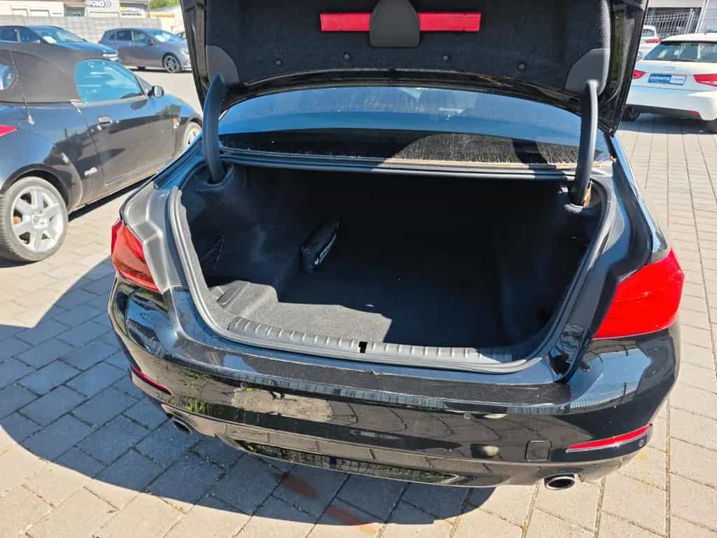 BMW 5 Series 520 Baureihe 5 Lim. 520 i *Automatik* 12/2017-photo-10