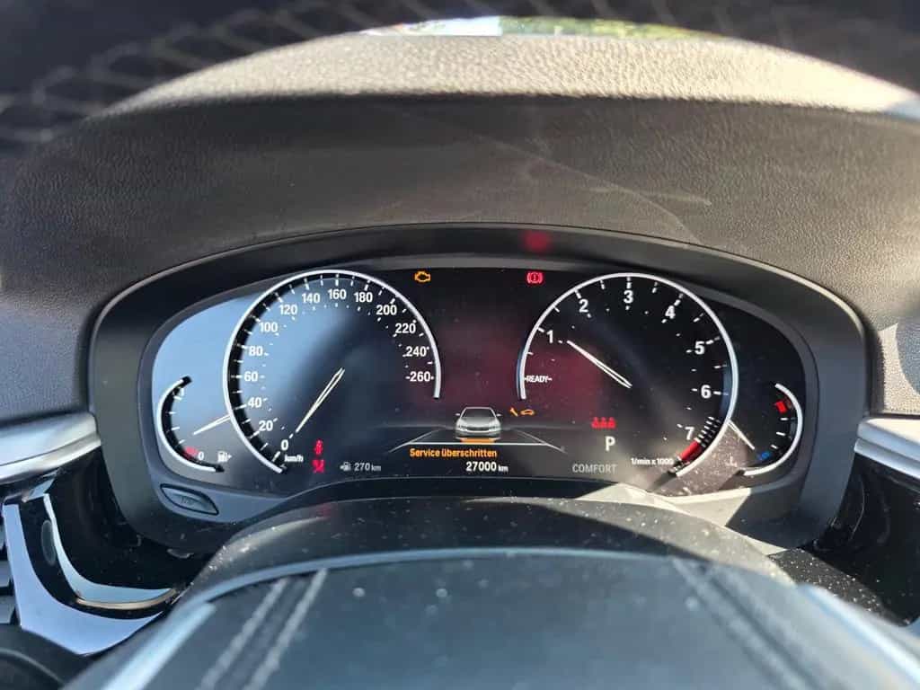 BMW 5 Series 520 Baureihe 5 Lim. 520 i *Automatik* 12/2017-photo-13