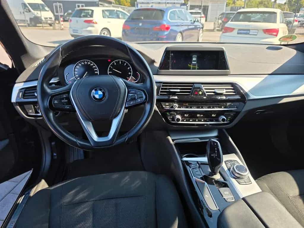 BMW 5 Series 520 Baureihe 5 Lim. 520 i *Automatik* 12/2017-photo-20