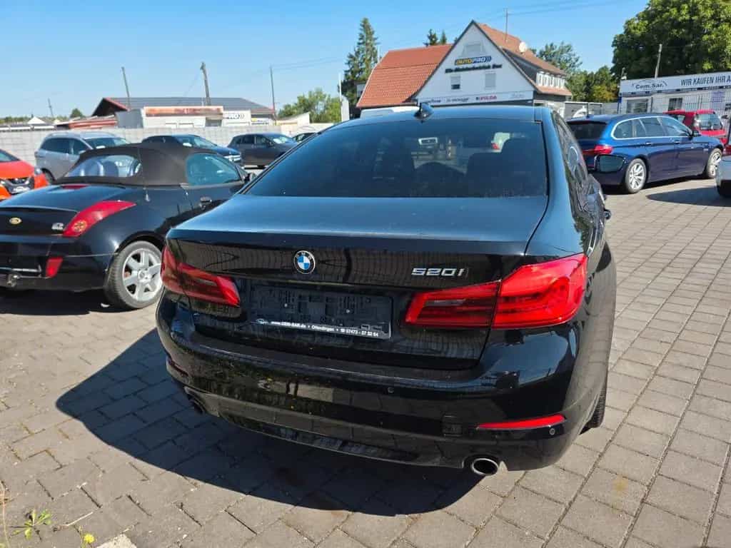 BMW 5 Series 520 Baureihe 5 Lim. 520 i *Automatik* 12/2017-photo-7