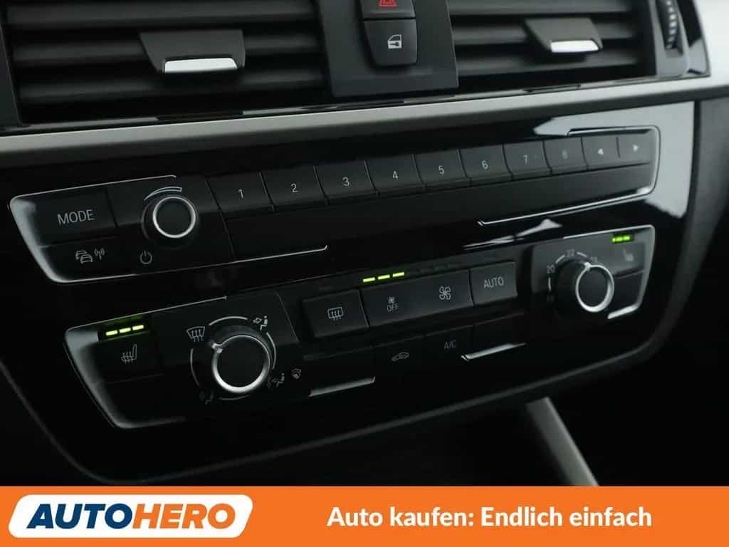 BMW 1 Series 118i Advantage Aut.*NAVI*LED*TEMPO*PDC*SHZ* 01/2018-photo-26