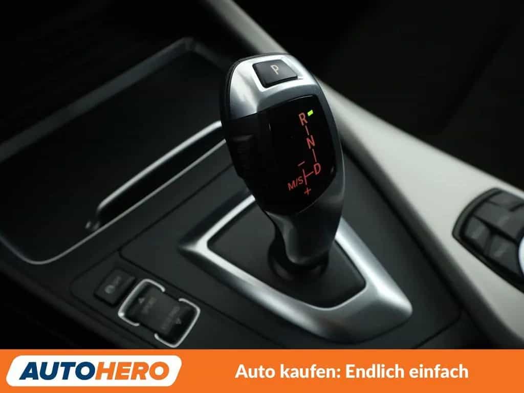 BMW 1 Series 118i Advantage Aut.*NAVI*LED*TEMPO*PDC*SHZ* 01/2018-photo-27