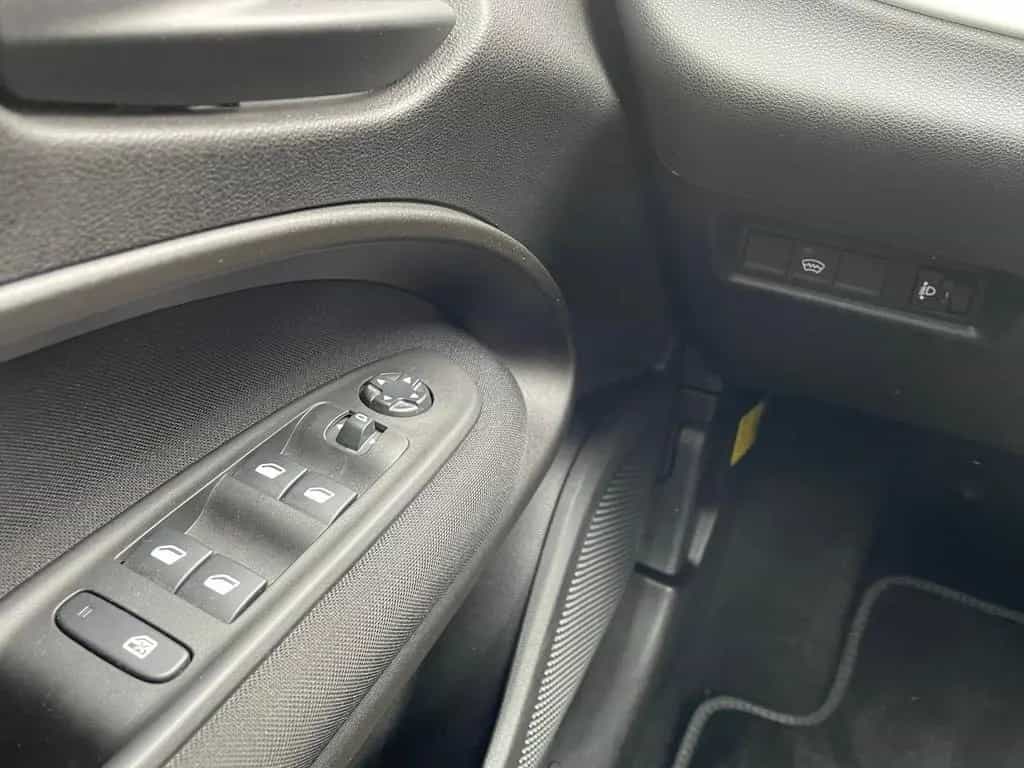 Fiat 600 1.2 Hybrid Automatik /PDC+Allwetter+Klimaaut 08/2024-photo-15