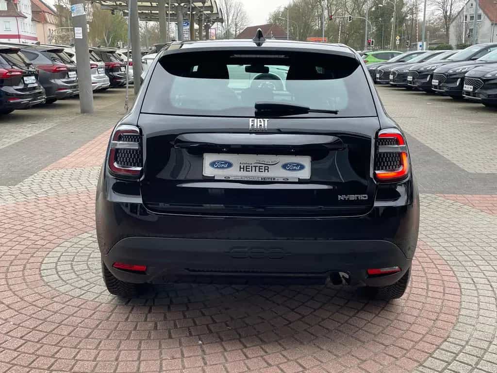 Fiat 600 1.2 Hybrid Automatik /PDC+Allwetter+Klimaaut 08/2024-photo-4