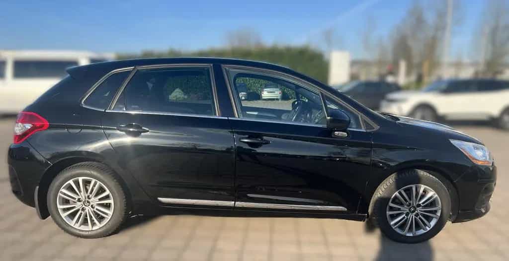 Citroën C4 Lim. Tendance 04/2012-photo-3