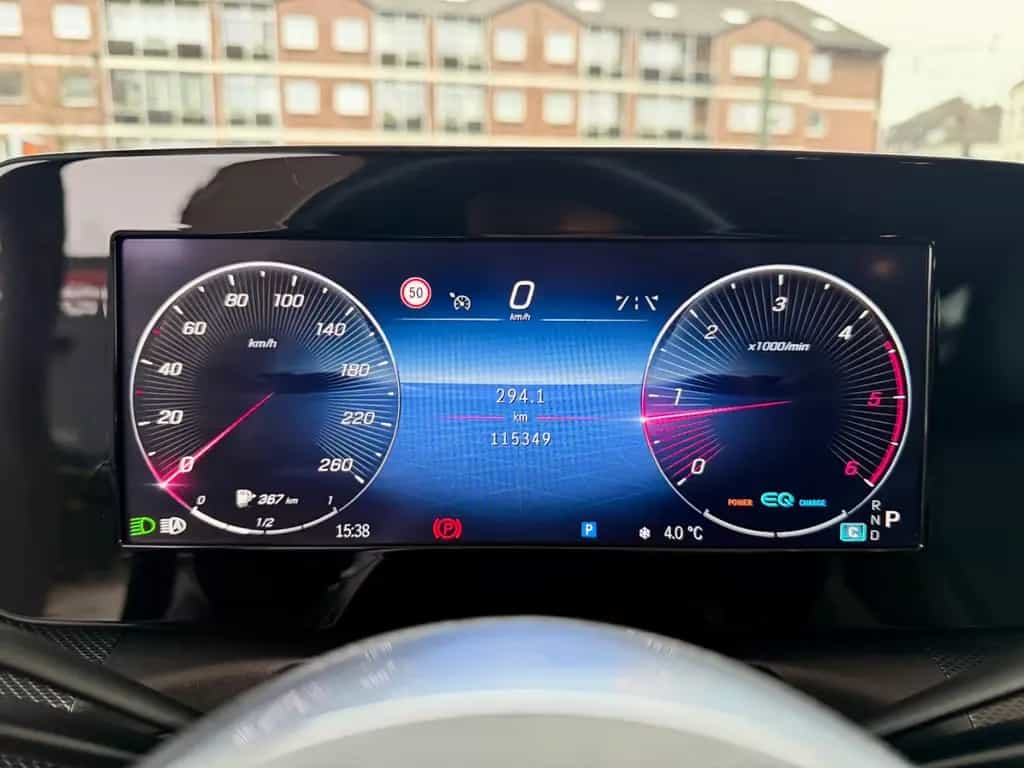 Mercedes-Benz C-Class 220 Avantgarde 4Matic Business Paket 1. Hand 12/2021-photo-15