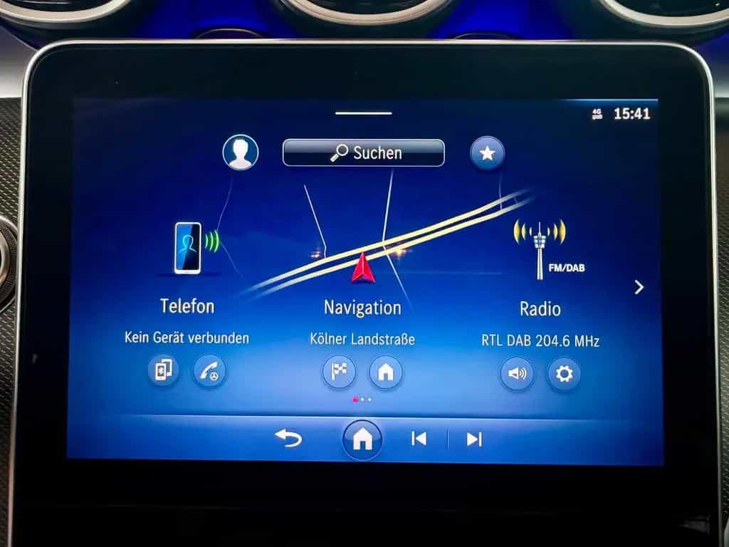 Mercedes-Benz C-Class 220 Avantgarde 4Matic Business Paket 1. Hand 12/2021-photo-27