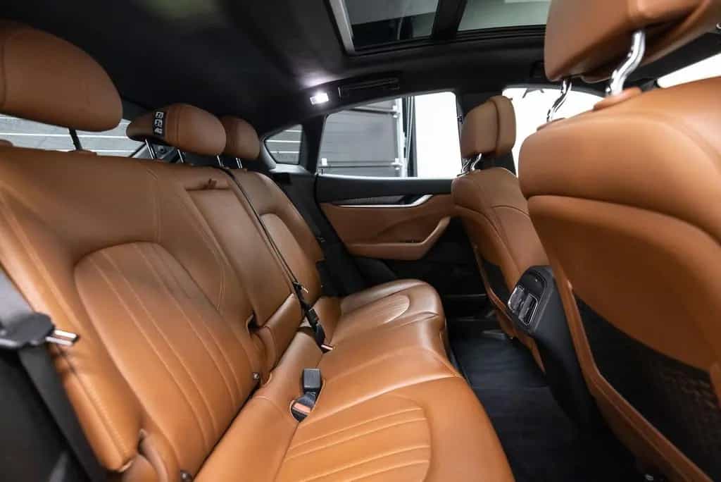 Maserati Levante 3.0 V6 AWD GranLusso Dealer auto 06/2017-photo-13