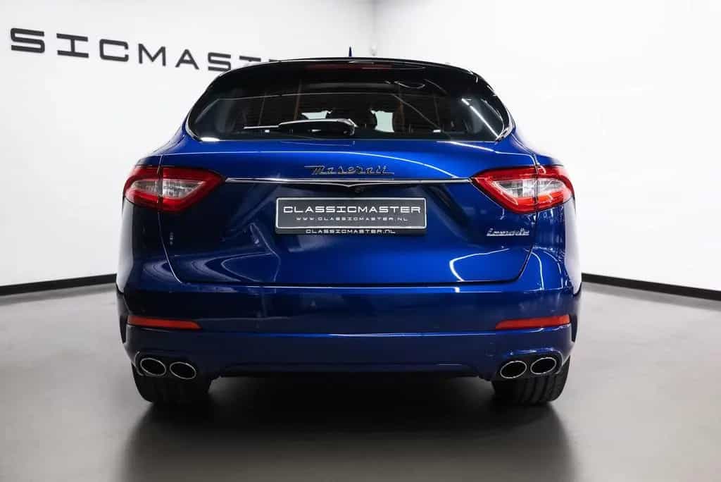 Maserati Levante 3.0 V6 AWD GranLusso Dealer auto 06/2017-photo-4
