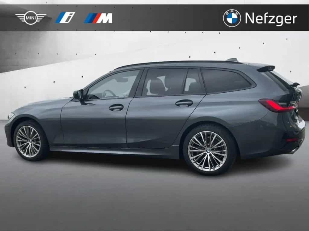 BMW 320 d xDrive Touring Sport Line  Park-Assistent 08/2022-photo-1