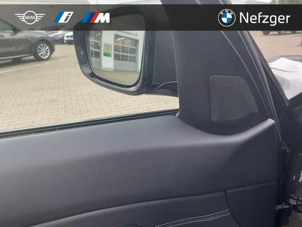 BMW 320 d xDrive Touring Sport Line  Park-Assistent 08/2022-photo-13