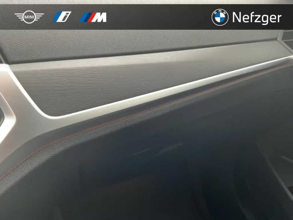 BMW 320 d xDrive Touring Sport Line  Park-Assistent 08/2022-photo-15