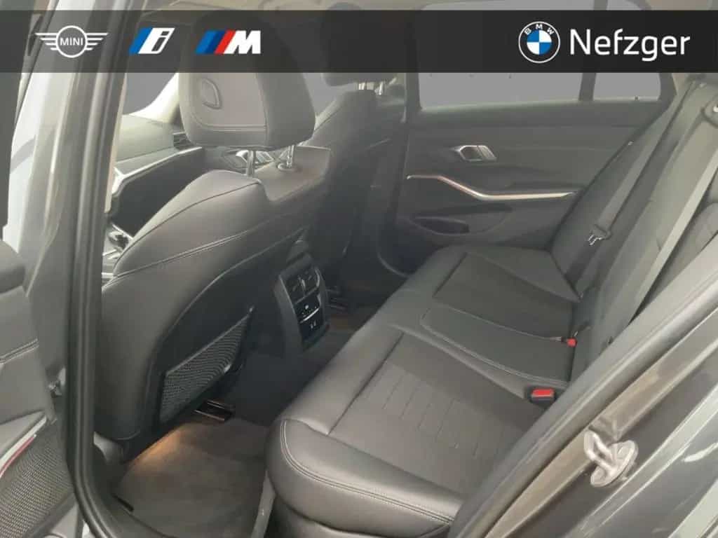 BMW 320 d xDrive Touring Sport Line  Park-Assistent 08/2022-photo-7